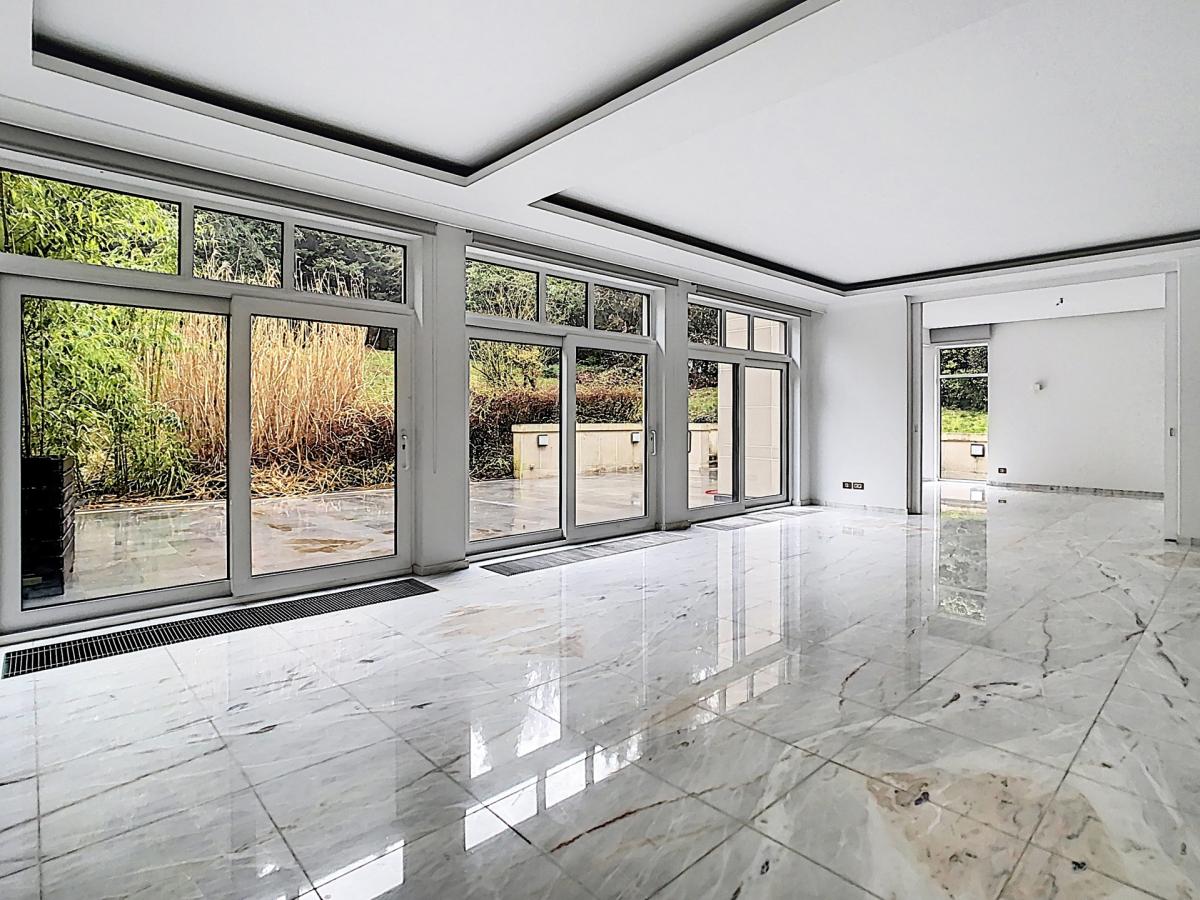 Prince d'Orange : Sublime villa jumelée remise à neuf