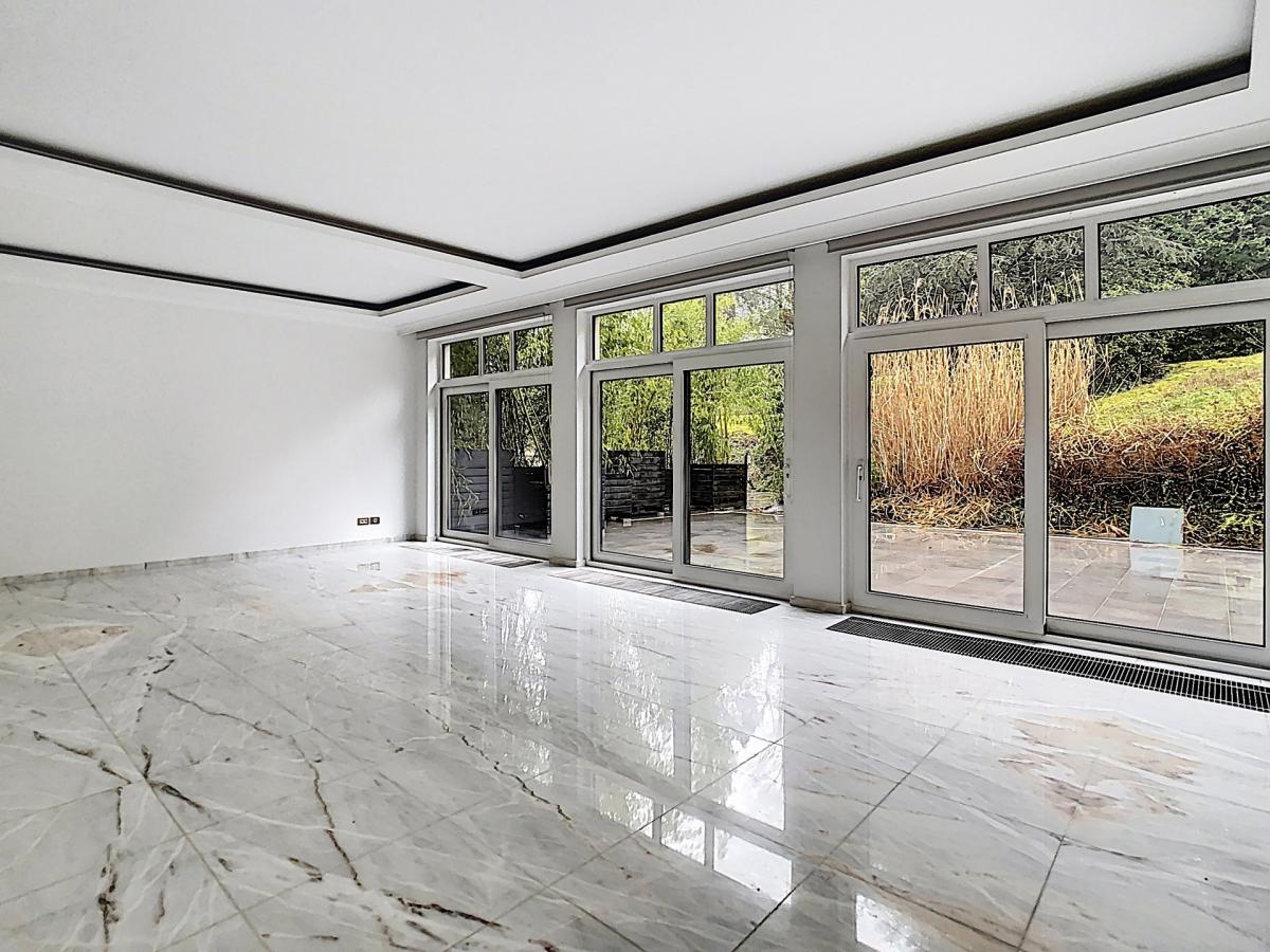 Prince d'Orange : Sublime villa jumelée remise à neuf