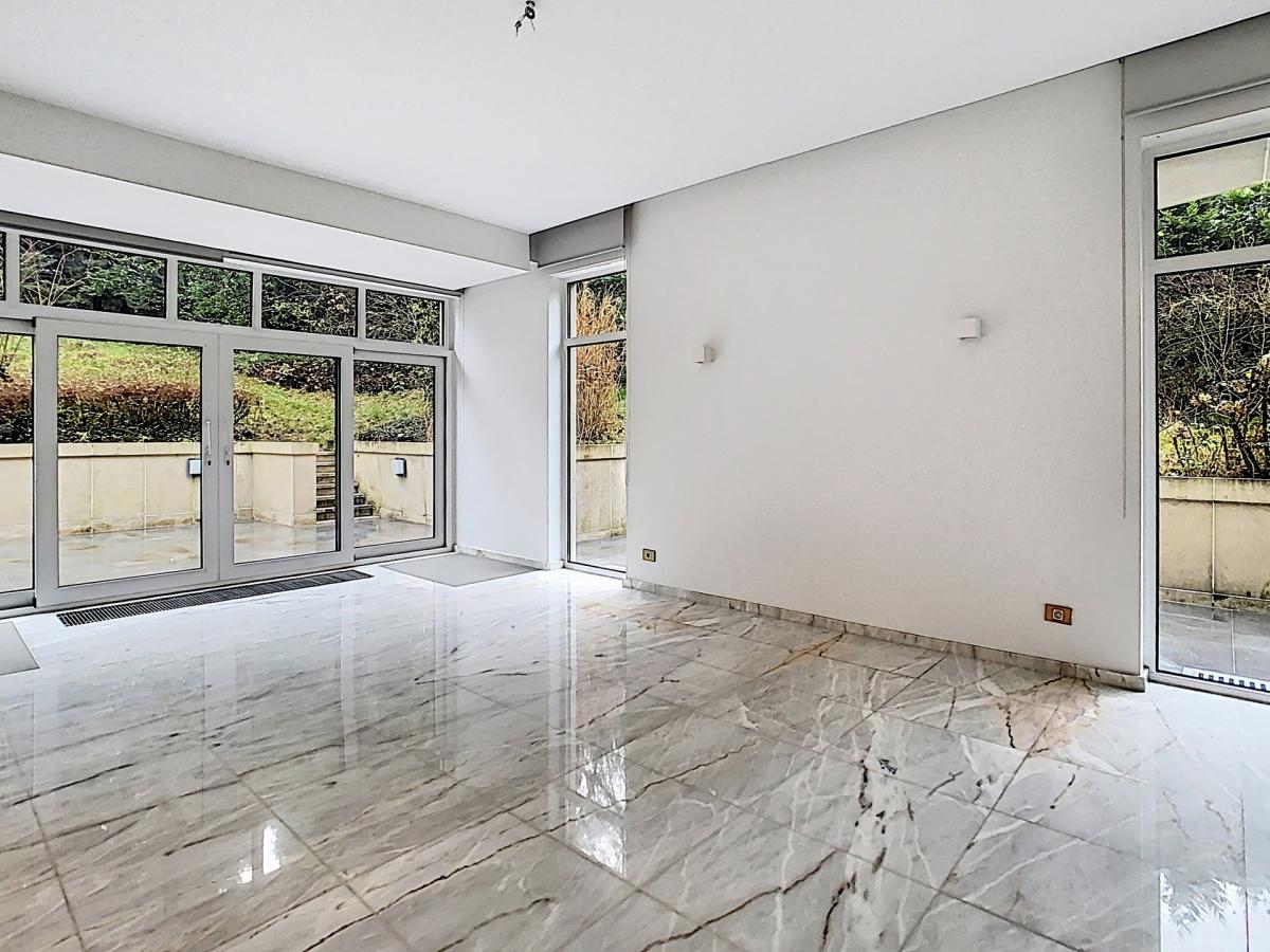 Prince d'Orange : Sublime villa jumelée remise à neuf