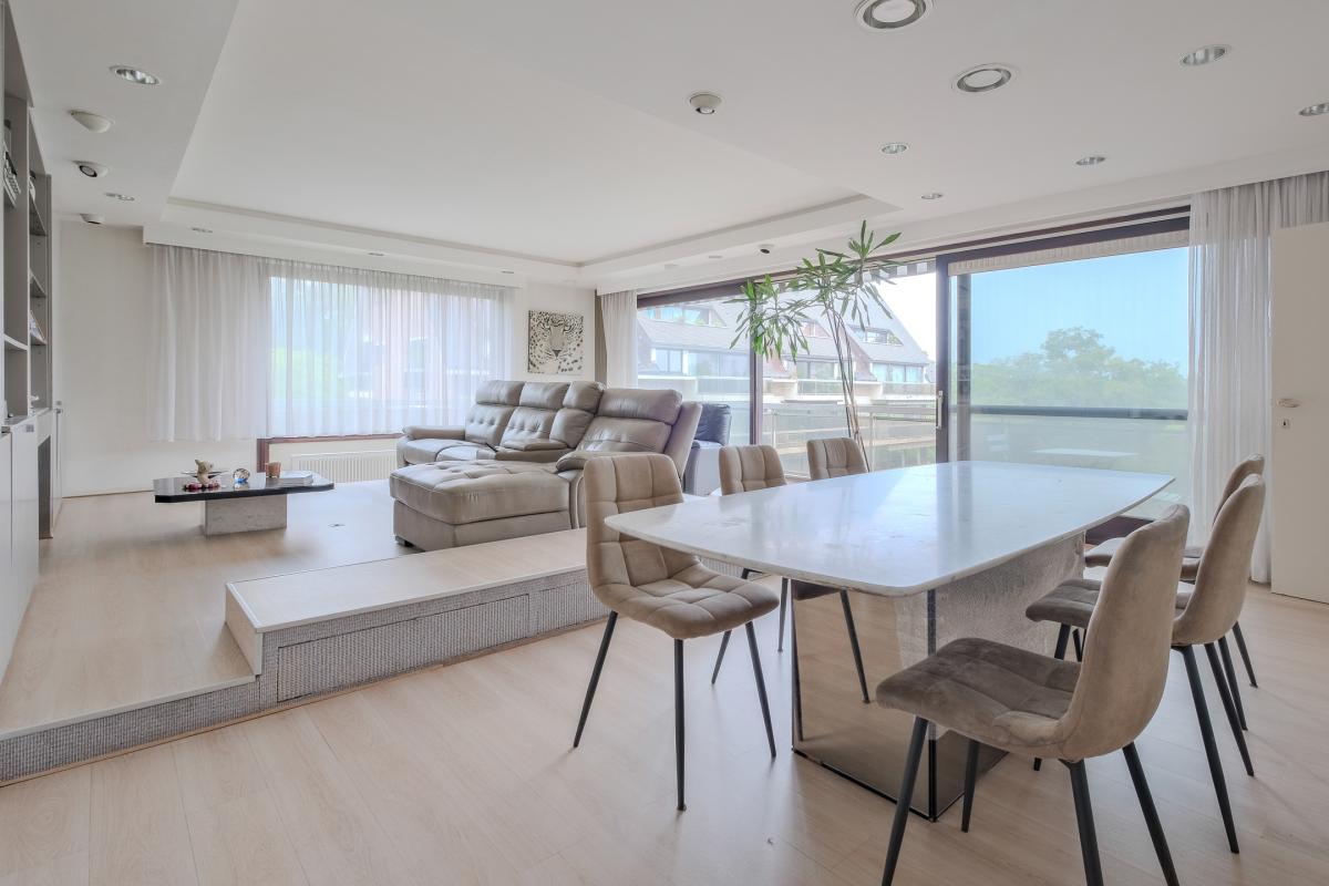 Parc Brugmann: Magnifique appart. 3 chambres avec terrasses