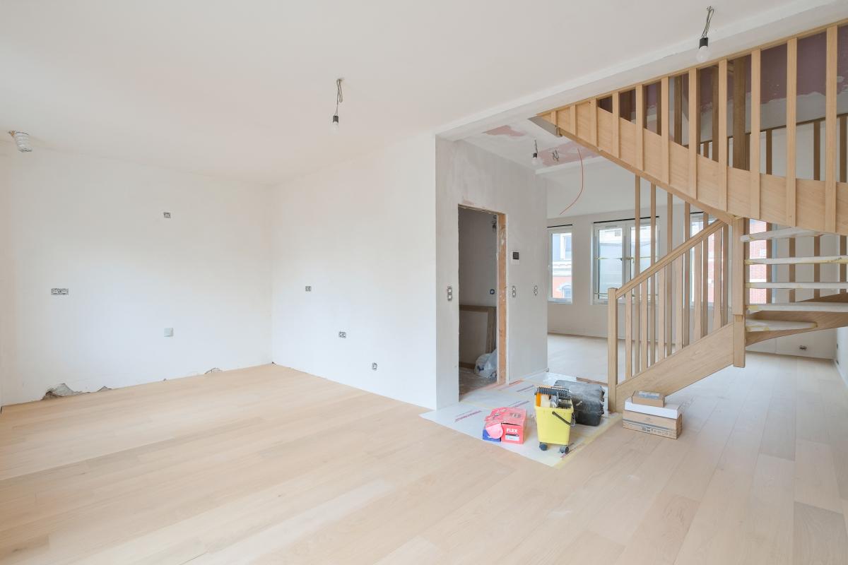 Chatelain/Tenbosch - Lumineux triplex de ± 185 m² + terrasse