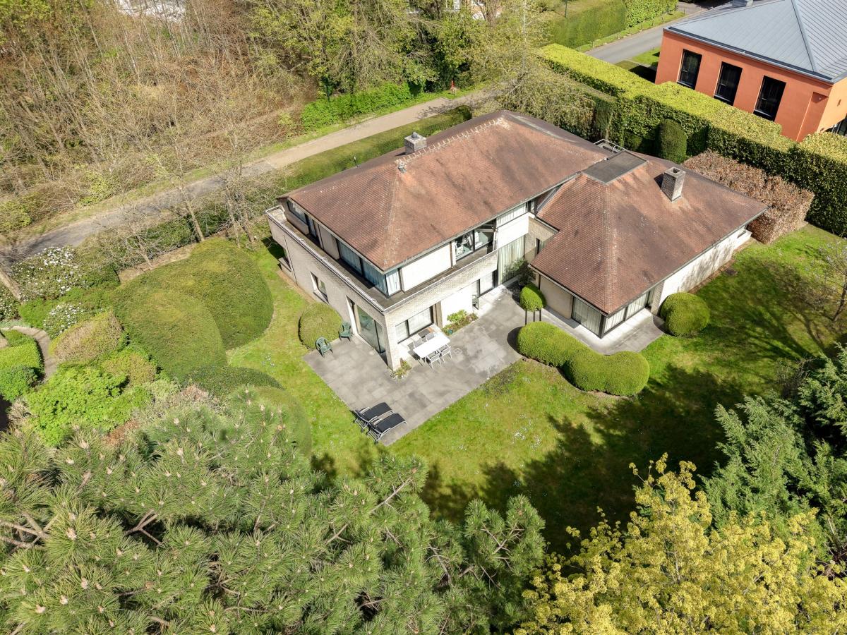 Fort Jaco: magnifique villa de ± 453 m² sur 15 ares - 5 ch.
