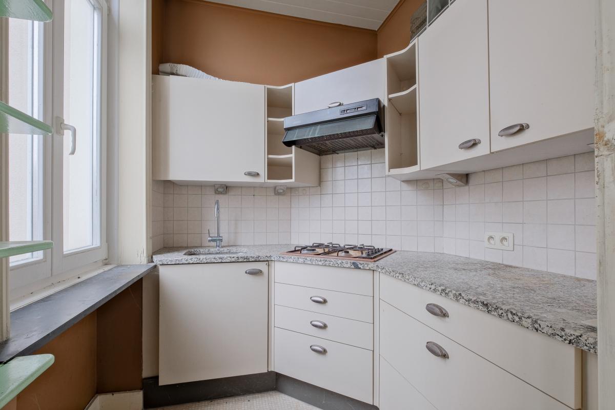 Pl. Brugmann - Maison bourgeoise de ± 580 m² bruts & jardin 