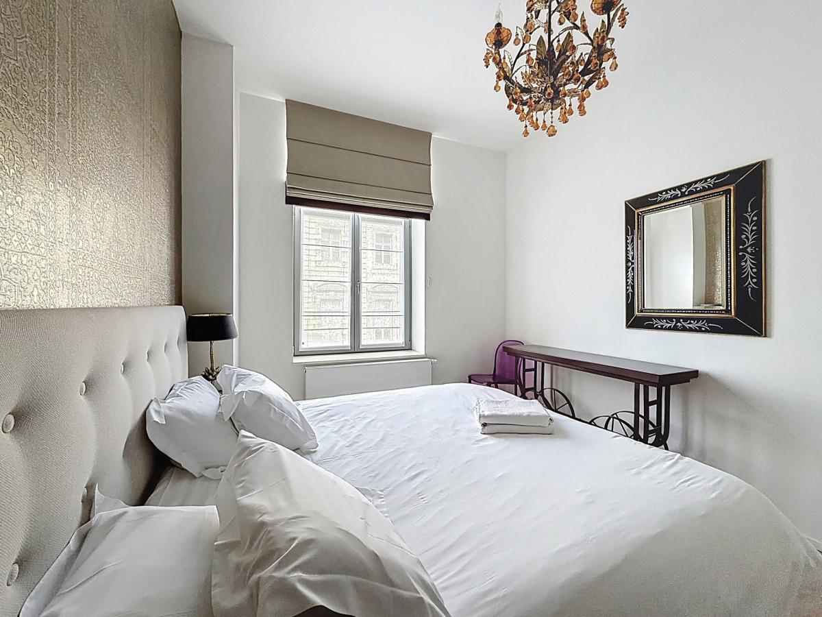 Royale / Congrès : Bel appartement meublé