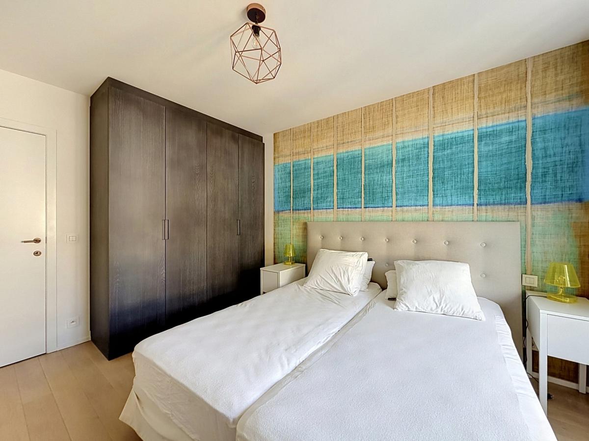Royale / Congrès : Bel appartement meublé