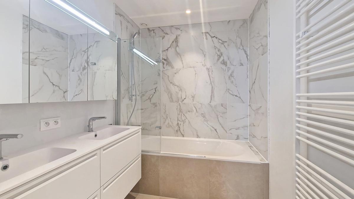 Appartement de ± 114 m², 2ch. + terrasse