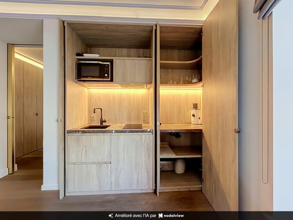 Sablon : Superbe appartement 1 chambre meublé