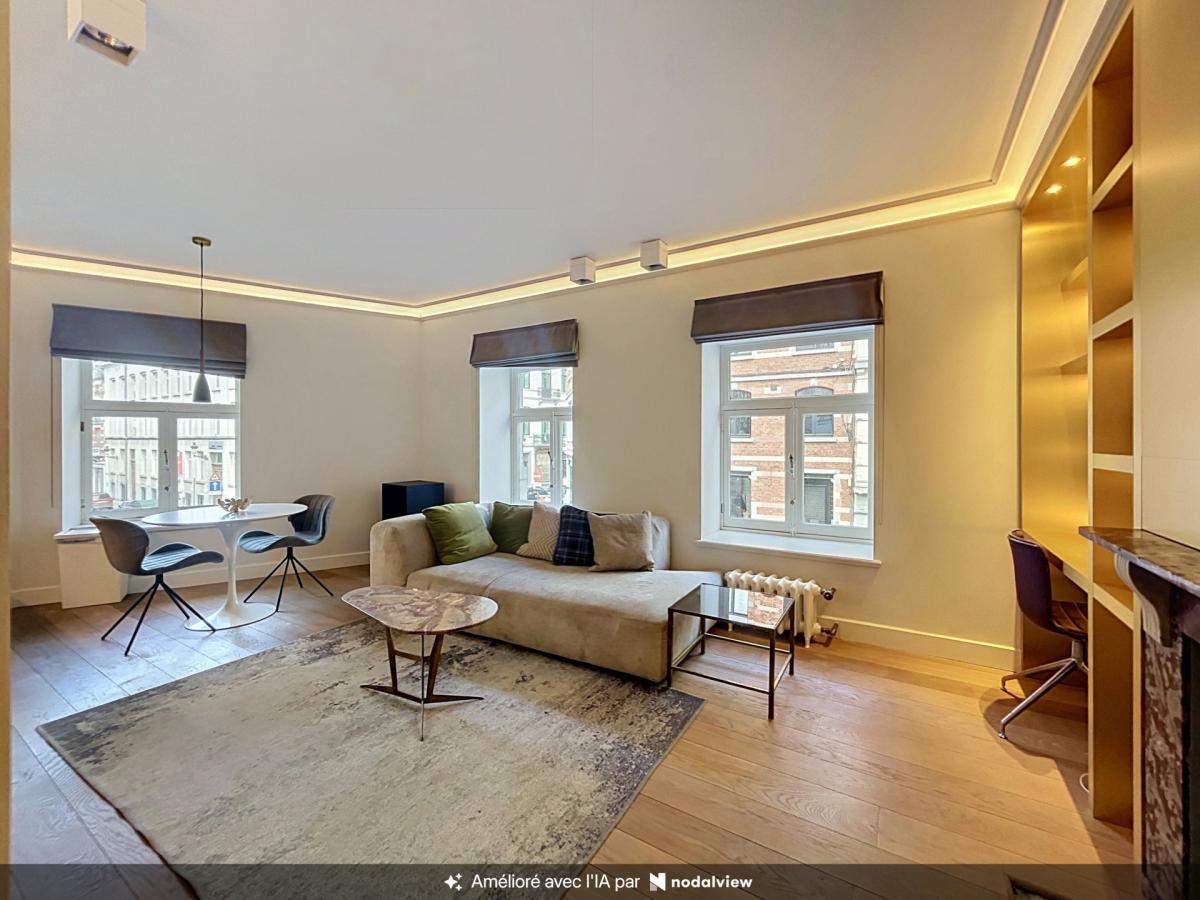 Sablon : Superbe appartement 1 chambre meublé