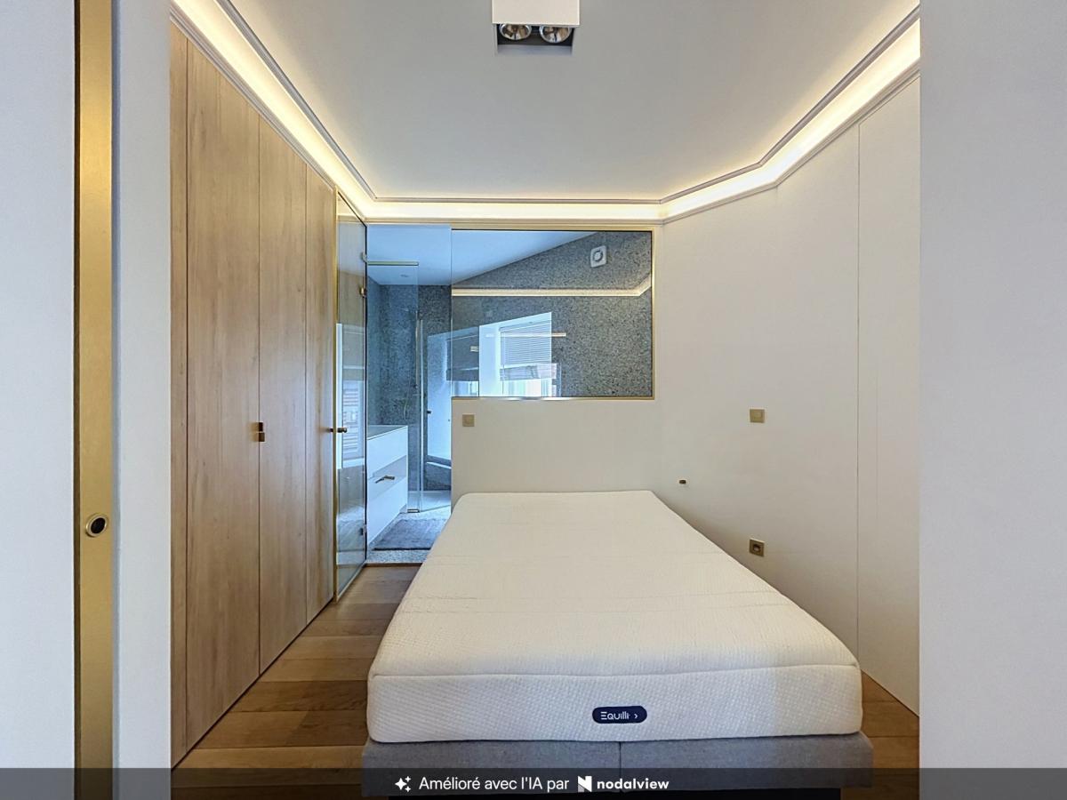 Sablon : Superbe appartement 1 chambre meublé