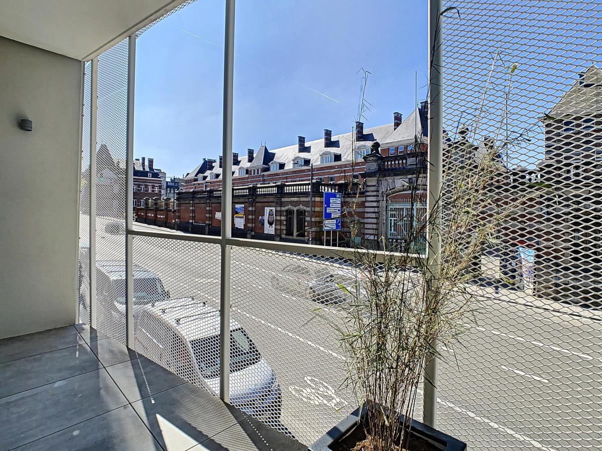 Couronne : Bel appartement récent 1 chambre + terrasse