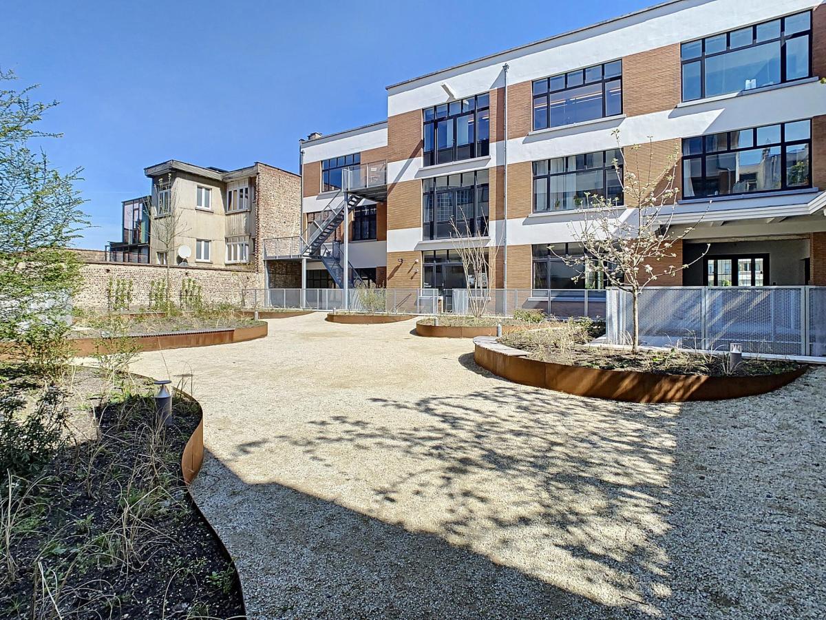 Couronne : Bel appartement récent 1 chambre + terrasse