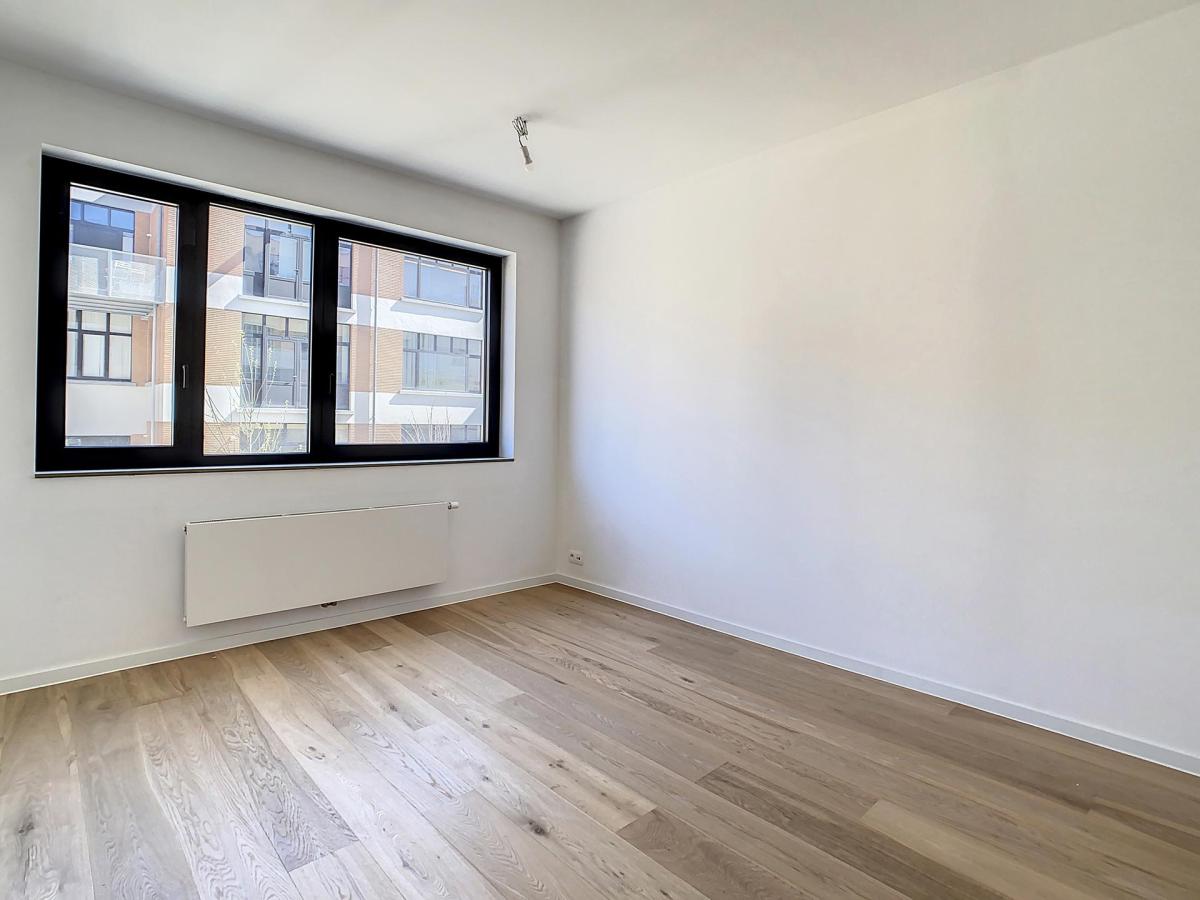 Couronne : Bel appartement récent 1 chambre + terrasse