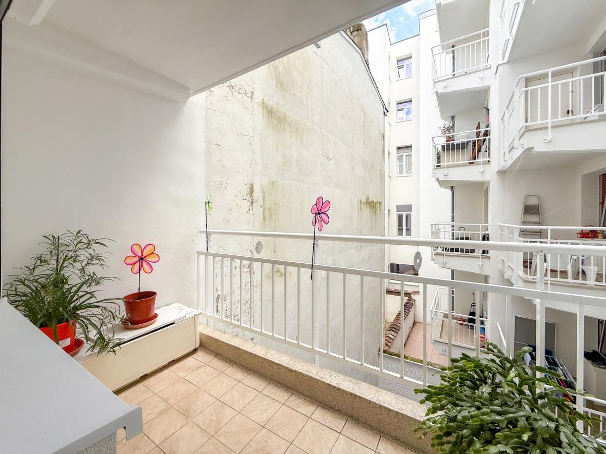 Molière  : appartement 2 chambres + balcon