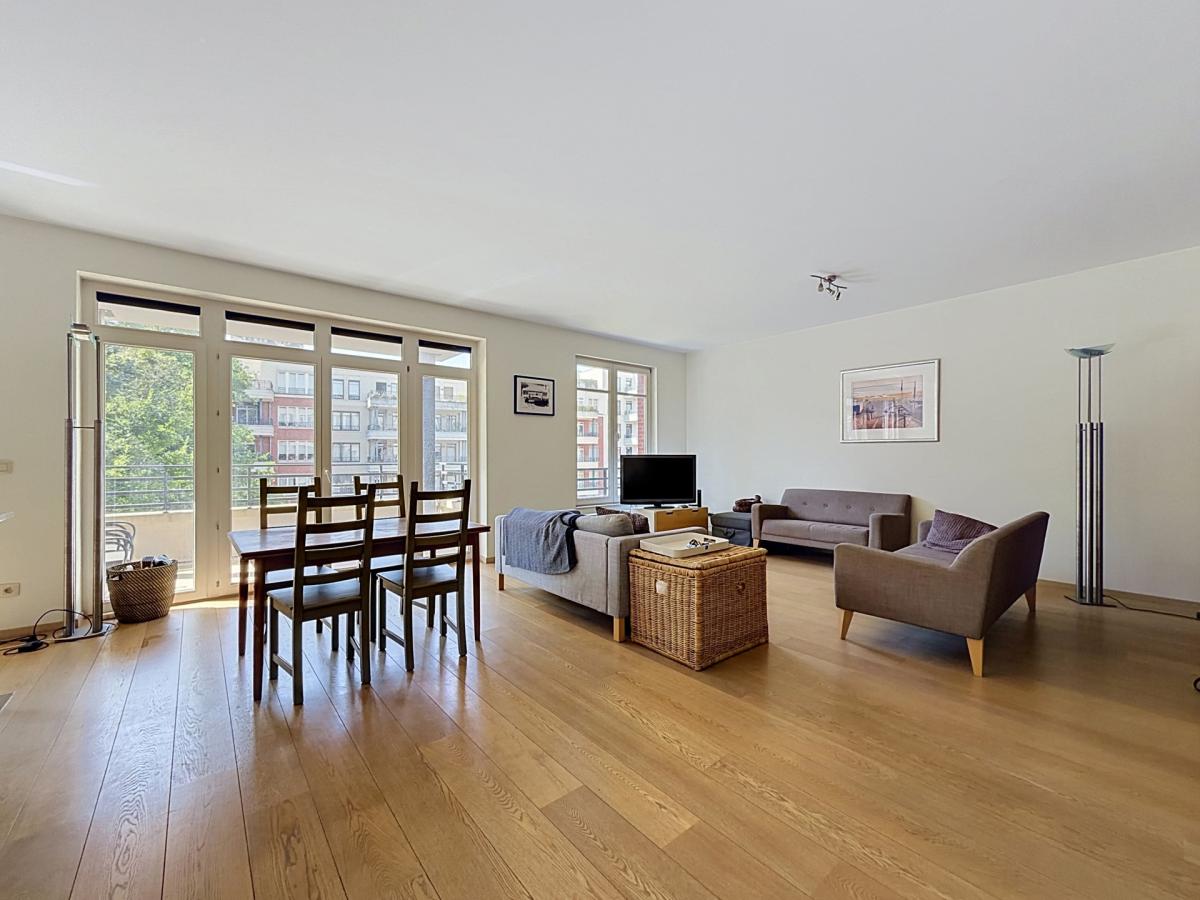 Brugmann Court : Superbe appartement 2 chambres + terrasse