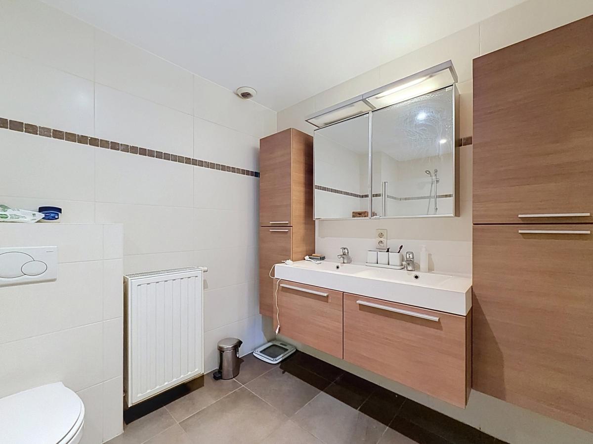 Brugmann Court : Superbe appartement 2 chambres + terrasse