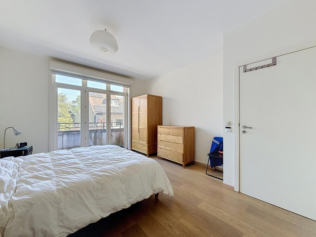Brugmann Court : Superbe appartement 2 chambres + terrasse