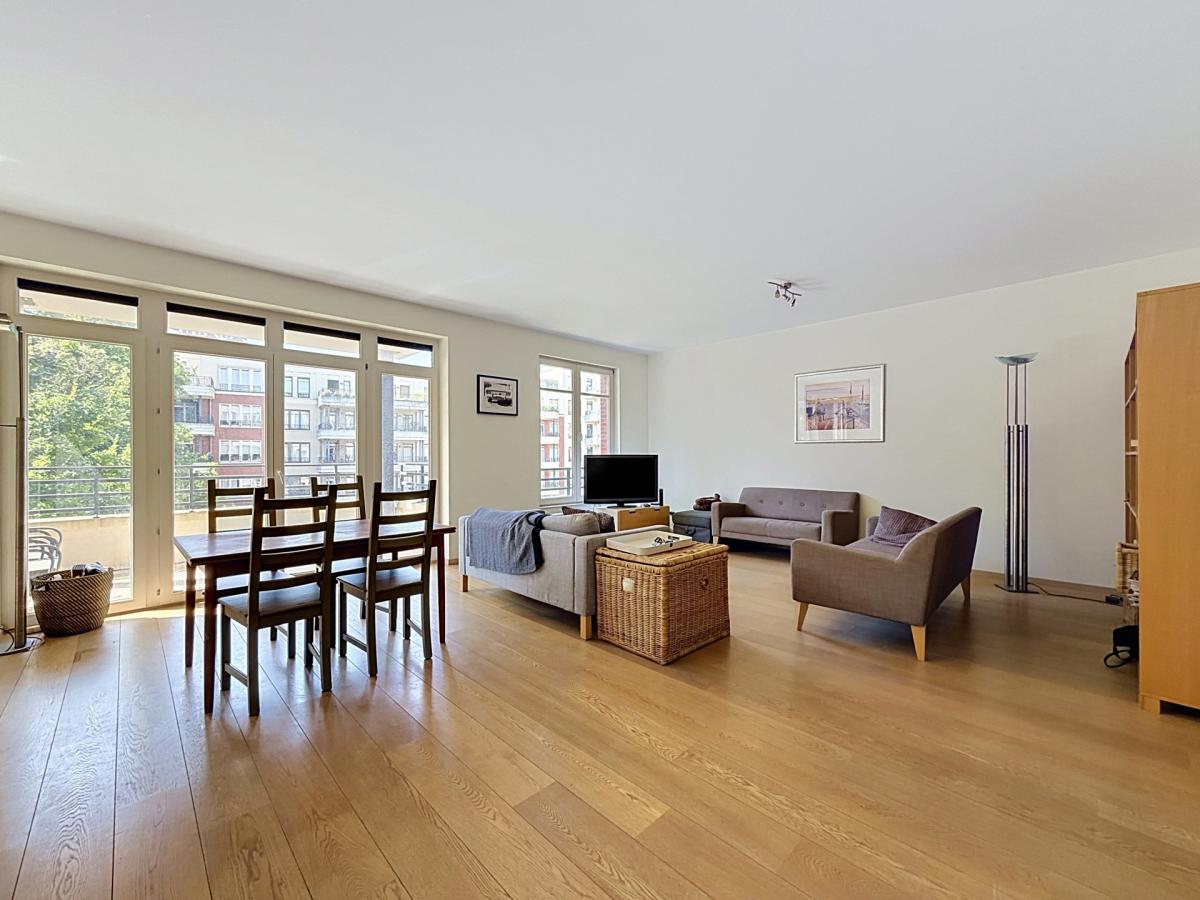 Brugmann Court : Superbe appartement 2 chambres + terrasse