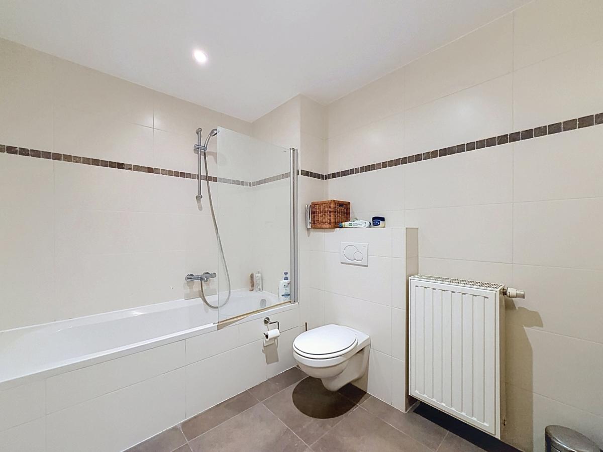 Brugmann Court : Superbe appartement 2 chambres + terrasse