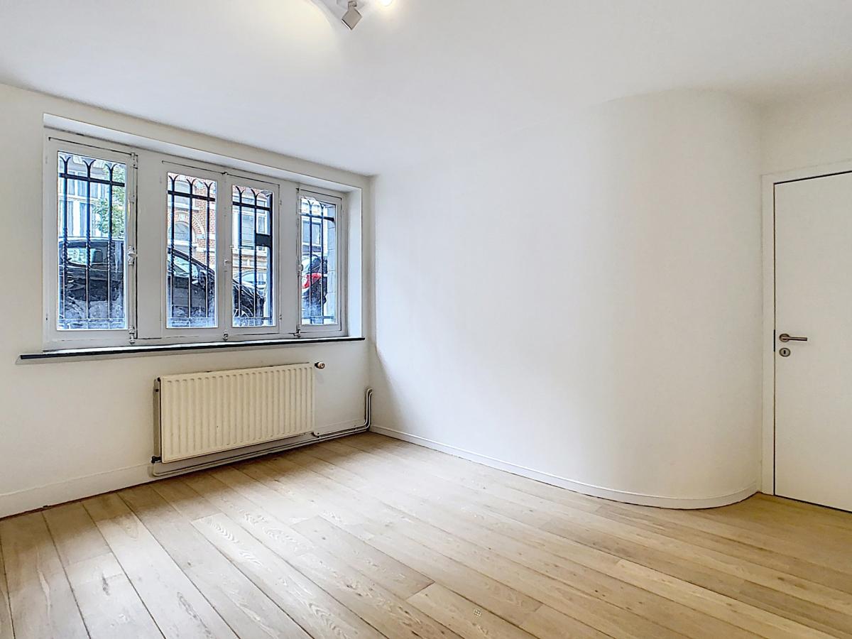Fernand Neuray : Sublime duplex avec une grande terrasse