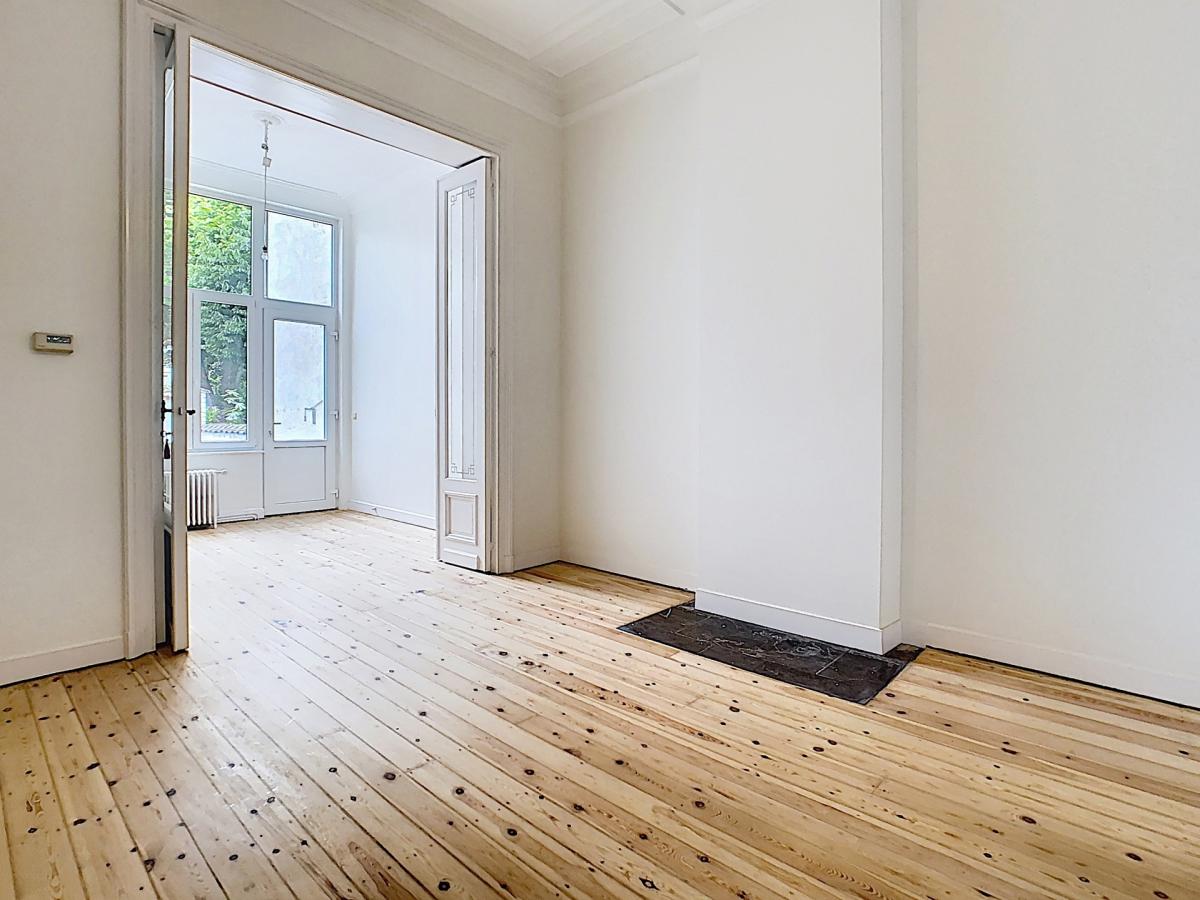 Fernand Neuray : Sublime duplex avec une grande terrasse