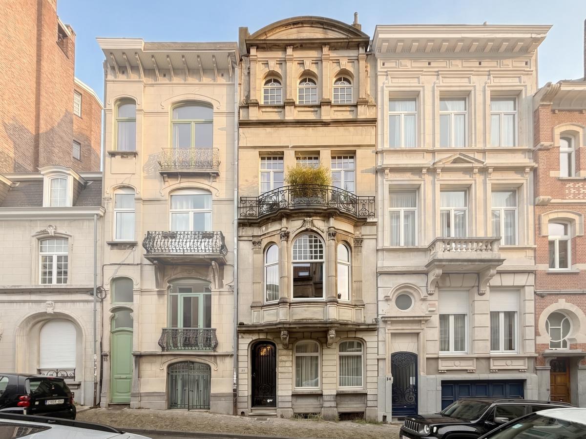 Louise/Bailli - Maison bourgeoise de ± 321 m² + jardin 