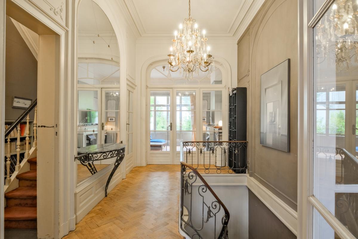 Louise/Bailli - Maison bourgeoise de ± 321 m² + jardin 