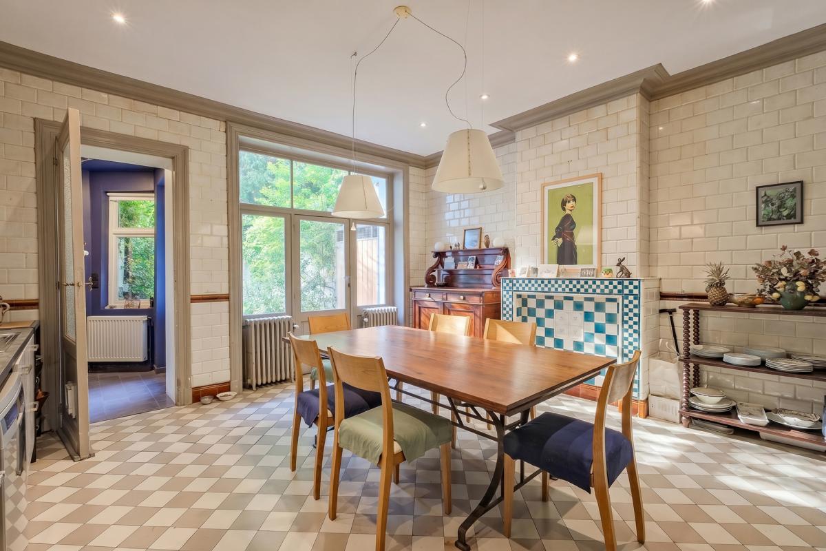 Louise/Bailli - Maison bourgeoise de ± 321 m² + jardin 