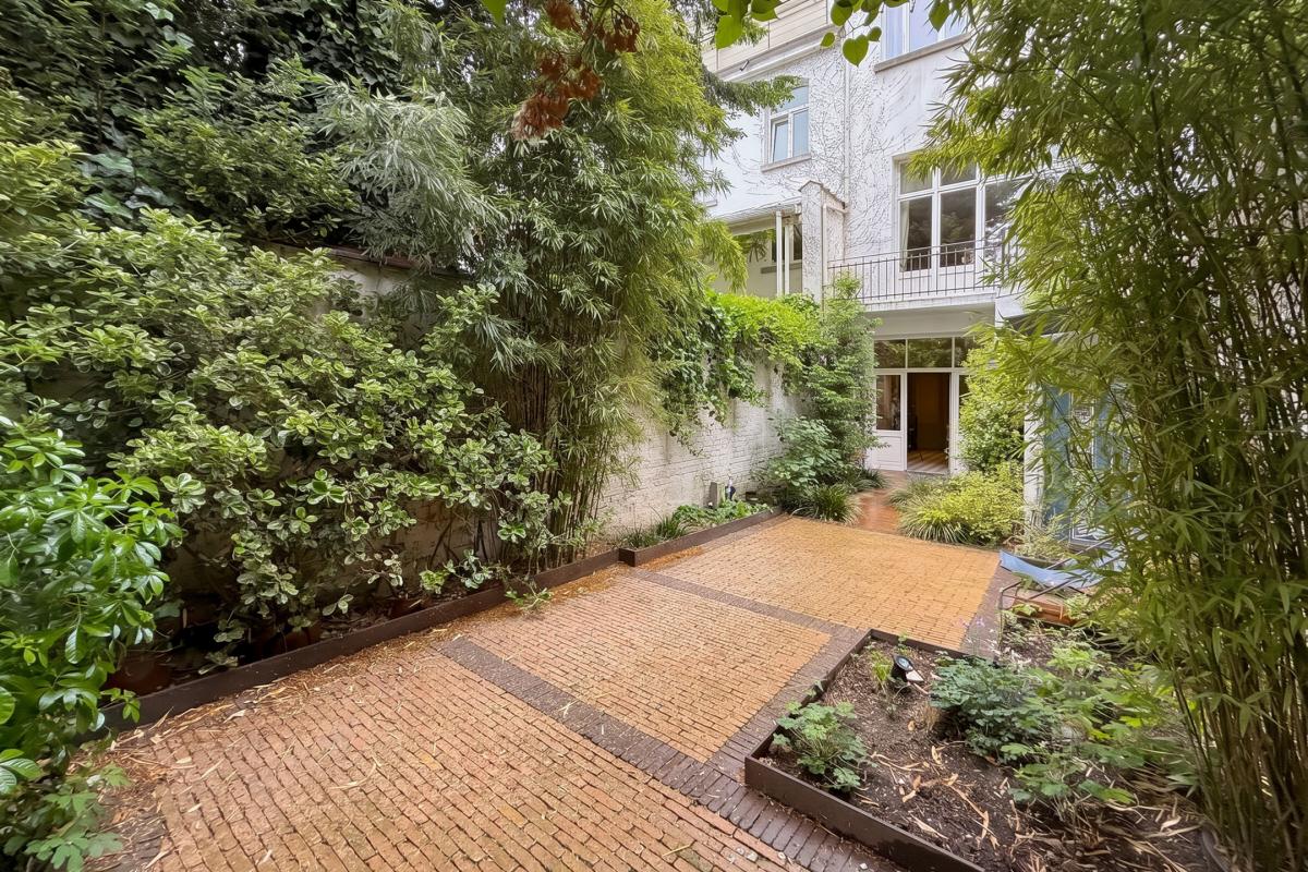 Louise/Bailli - Maison bourgeoise de ± 321 m² + jardin 
