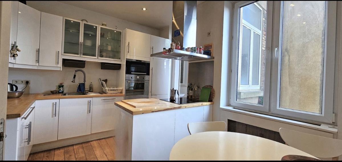 Place Stéphanie: Magnifique appartement 3 chambres de 220 m²