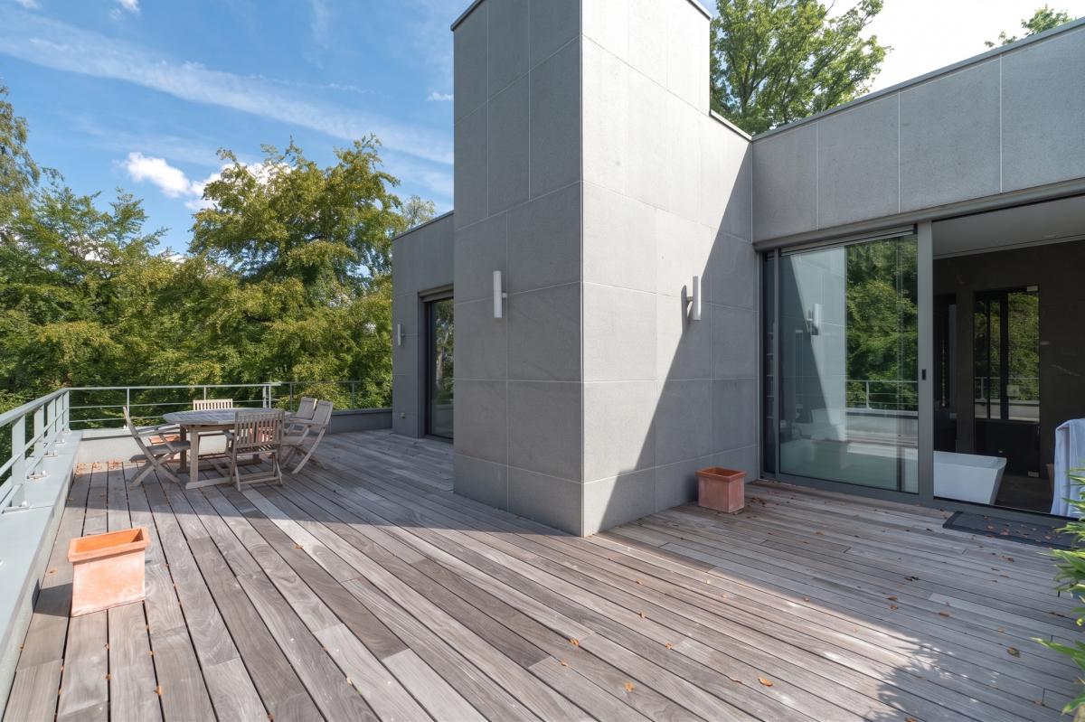 Uccle, superbe penthouse avec spacieuse terrasse - piscine
