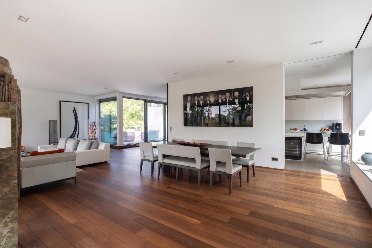 Uccle, superbe penthouse avec spacieuse terrasse - piscine