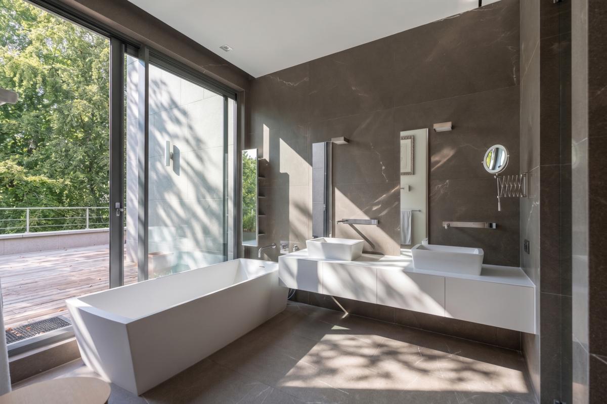 Uccle, superbe penthouse avec spacieuse terrasse - piscine
