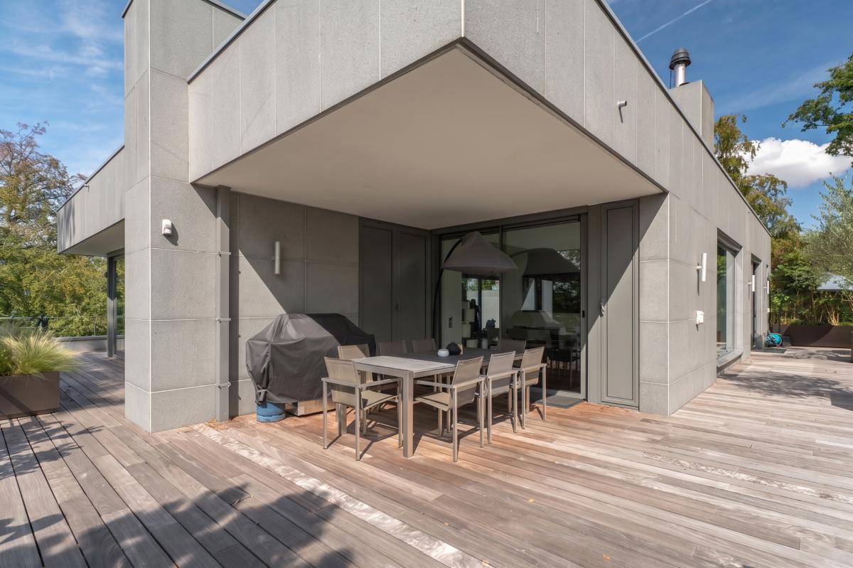 Uccle, superbe penthouse avec spacieuse terrasse - piscine