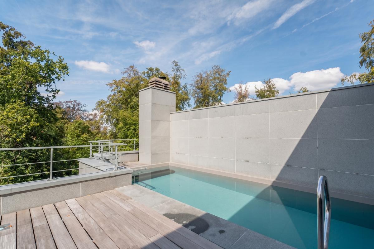 Uccle, superbe penthouse avec spacieuse terrasse - piscine