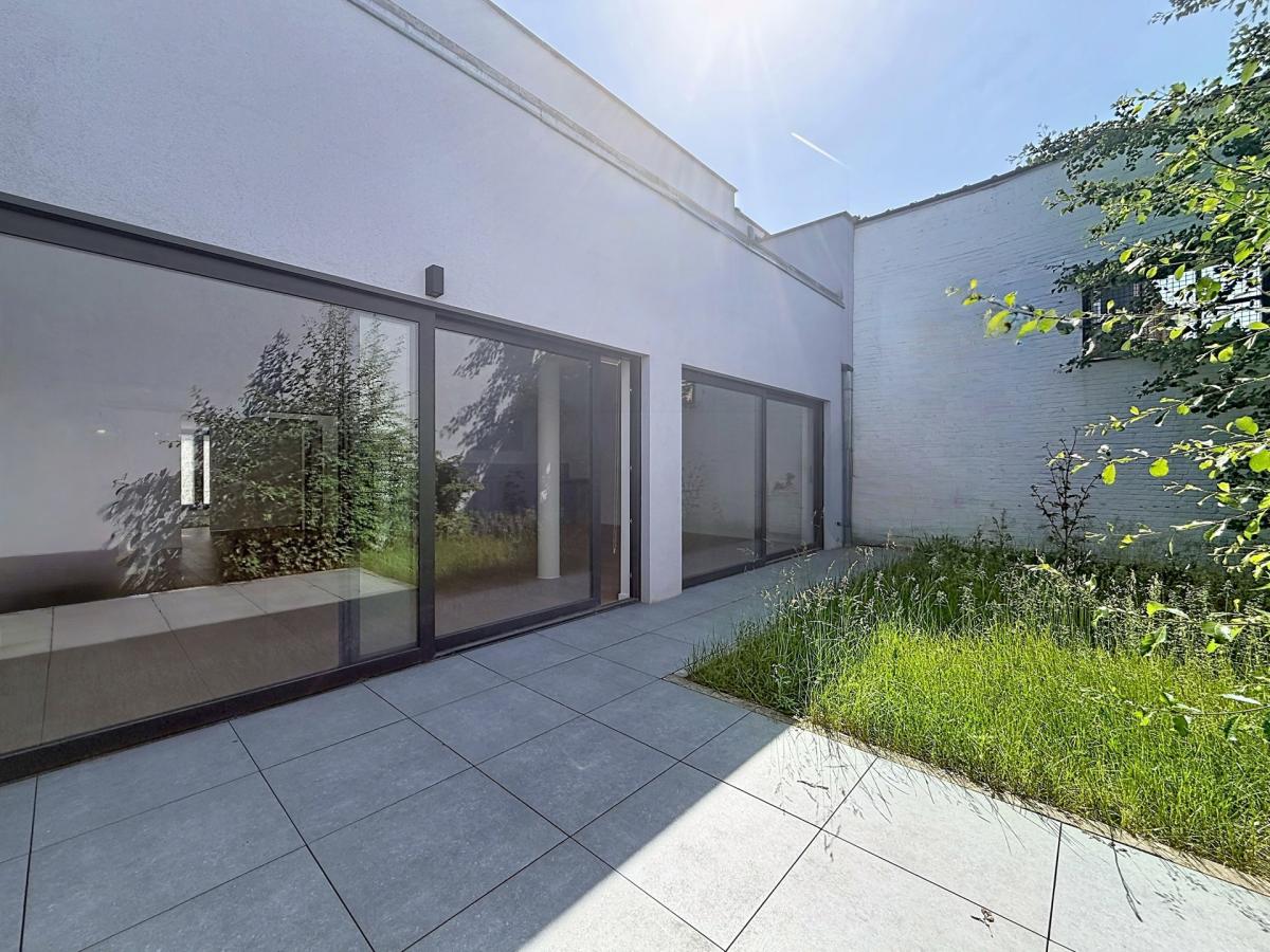 Cottages : Belle maison mitoyenne + terrasses + jardin