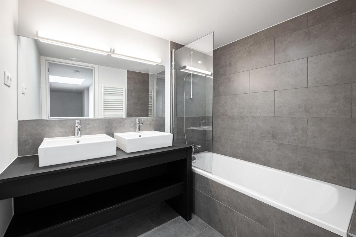 Cottages : Jolie maison 6 ch. + terrasses et jardin