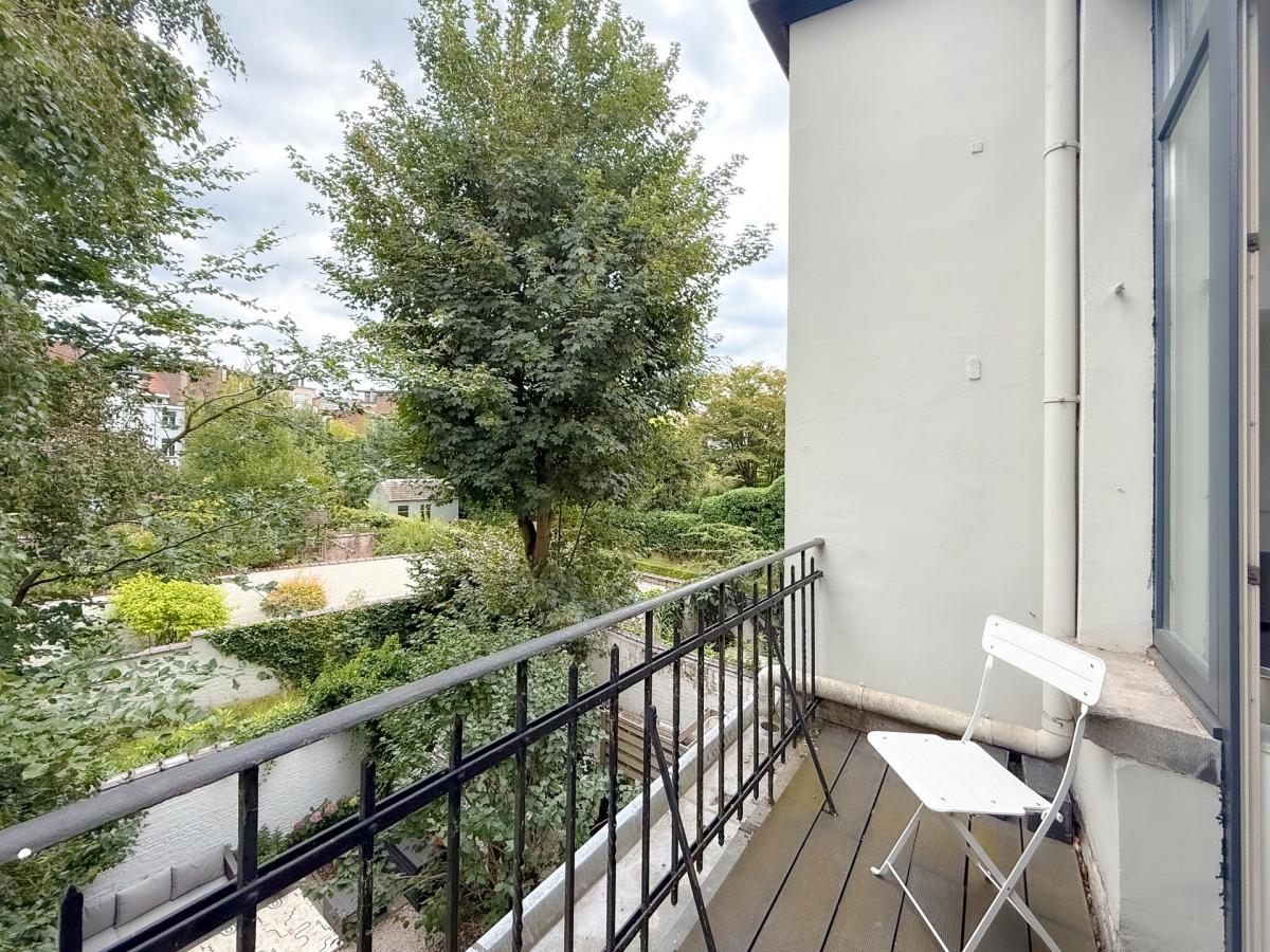 Place Brugmann - Magnifique immeuble de rapport (4unités).