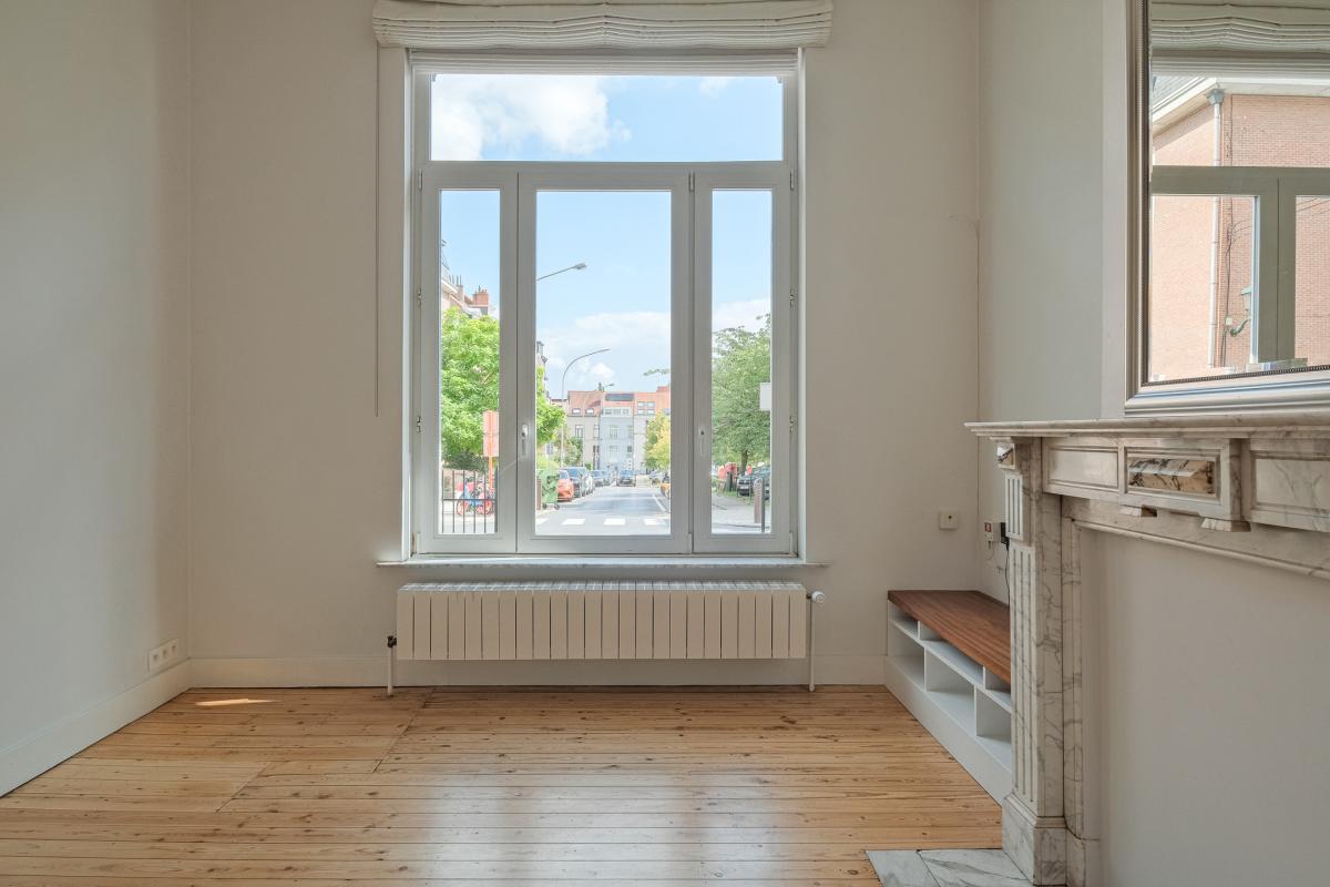 Uccle, Ravissante maison rénovée 5 ch avec jardin