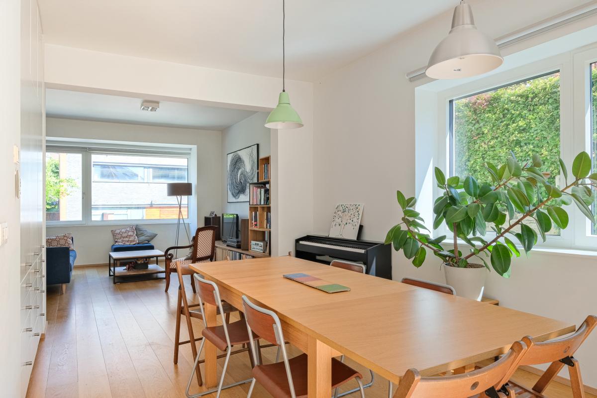 Parc de Woluwe maison rénovée PEB B jardin S-O prof.libérale