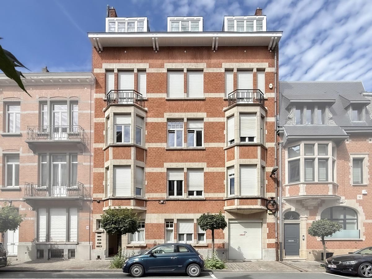 Lepoutre/Brugmann - Bel appartement 3ch , jardin & garage