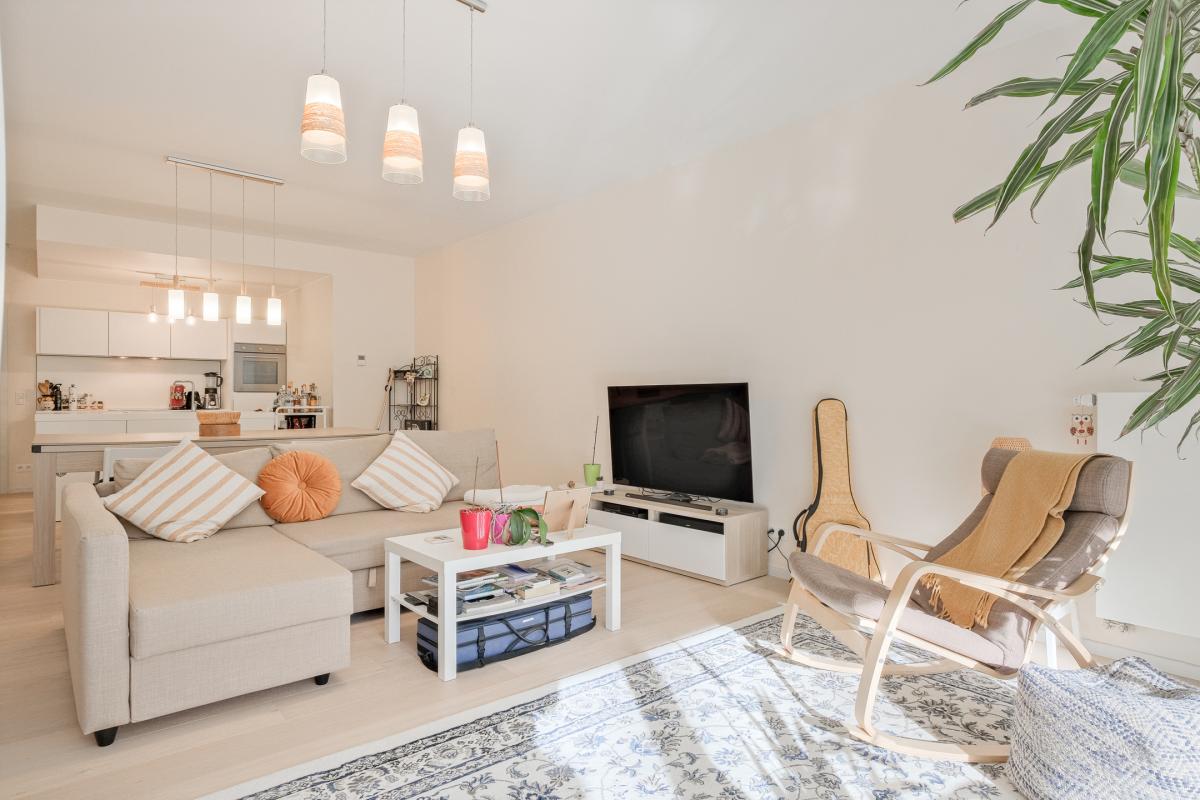 Souverain - bel appartement 2 ch + 2 terrasses.