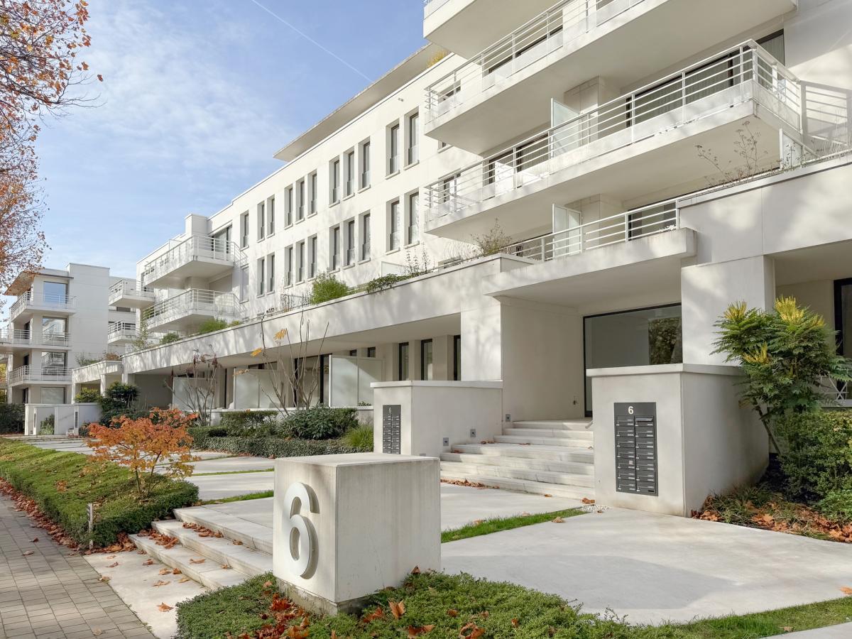 Souverain - bel appartement 2 ch + 2 terrasses.