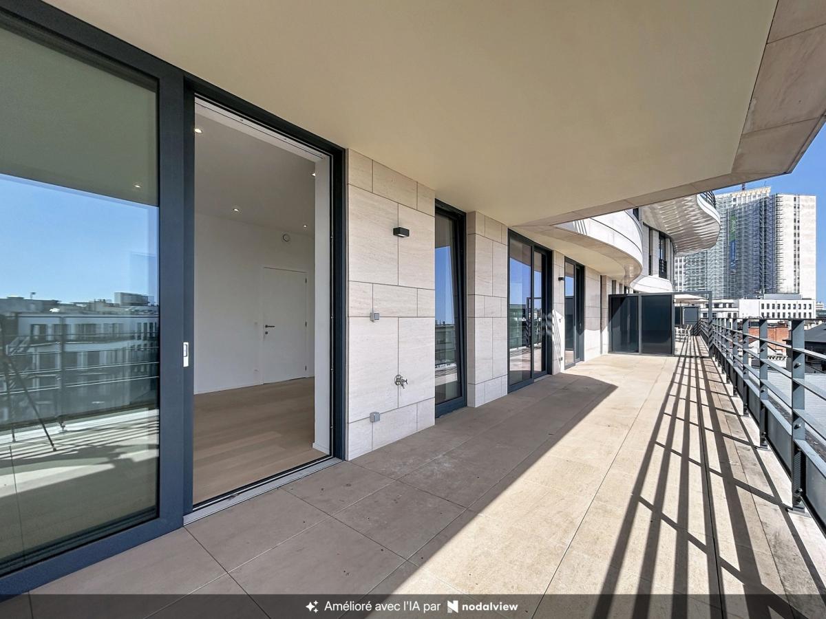 Cond'Or : Penthouse neuf d'exception 3 ch. + 75 m² terrasses