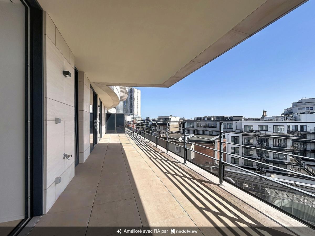 Cond'Or : Penthouse neuf d'exception 3 ch. + 75 m² terrasses