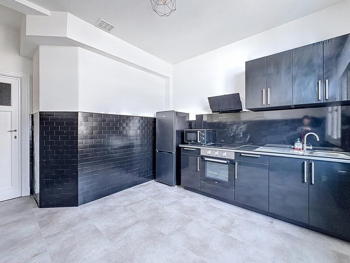 Boulevard Waterloo : Bel appartement meublé de 2 chambres