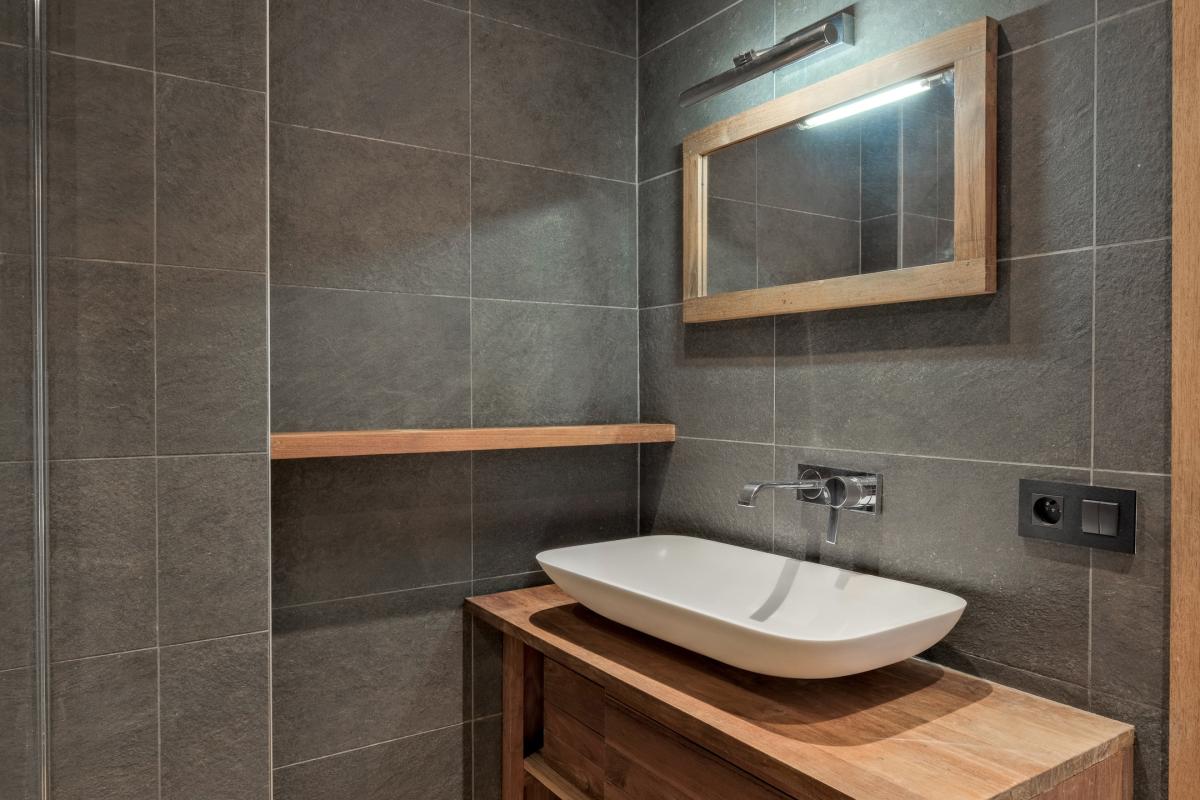 Sq. Marie-Louise: beau duplex + jardin, profession libérale