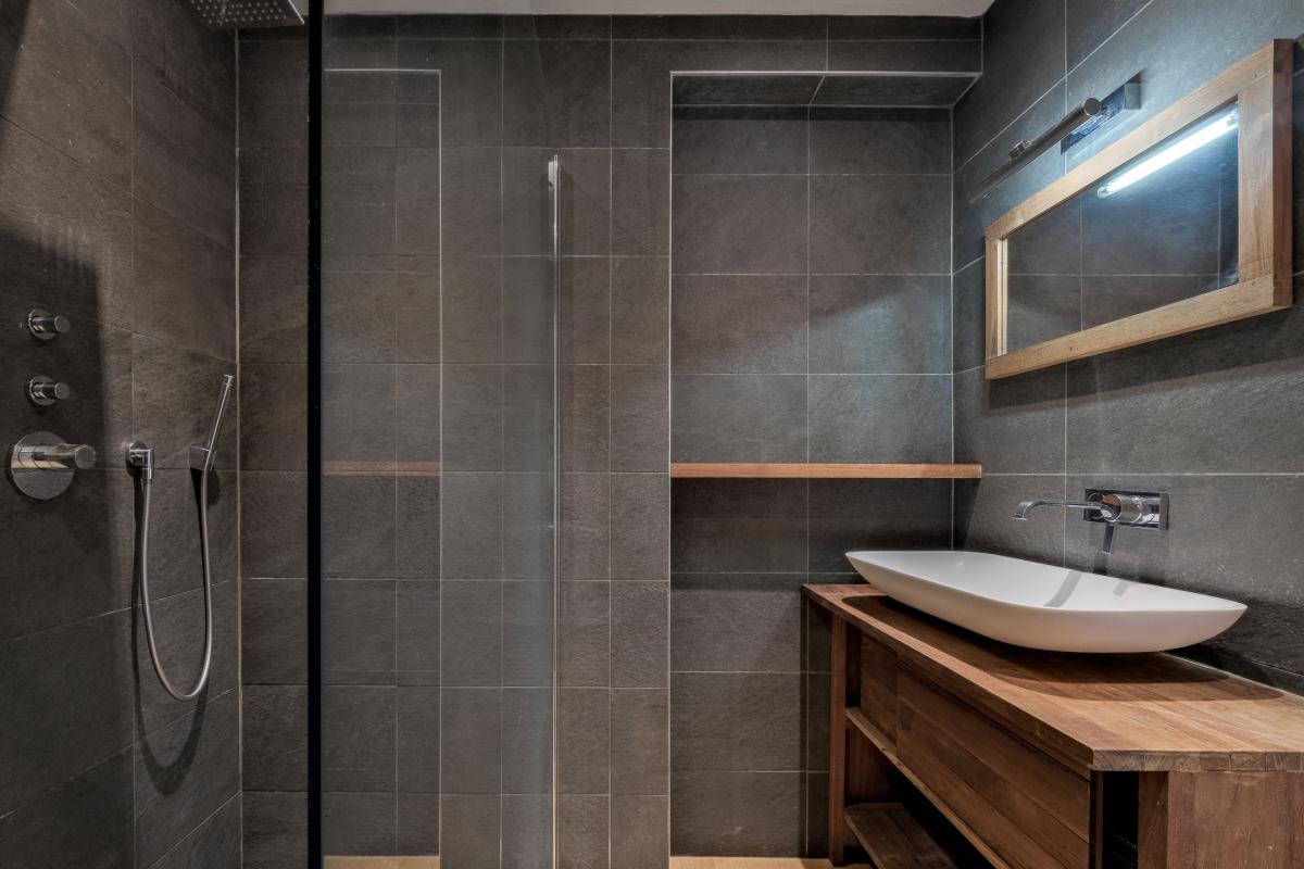 Sq. Marie-Louise: beau duplex + jardin, profession libérale