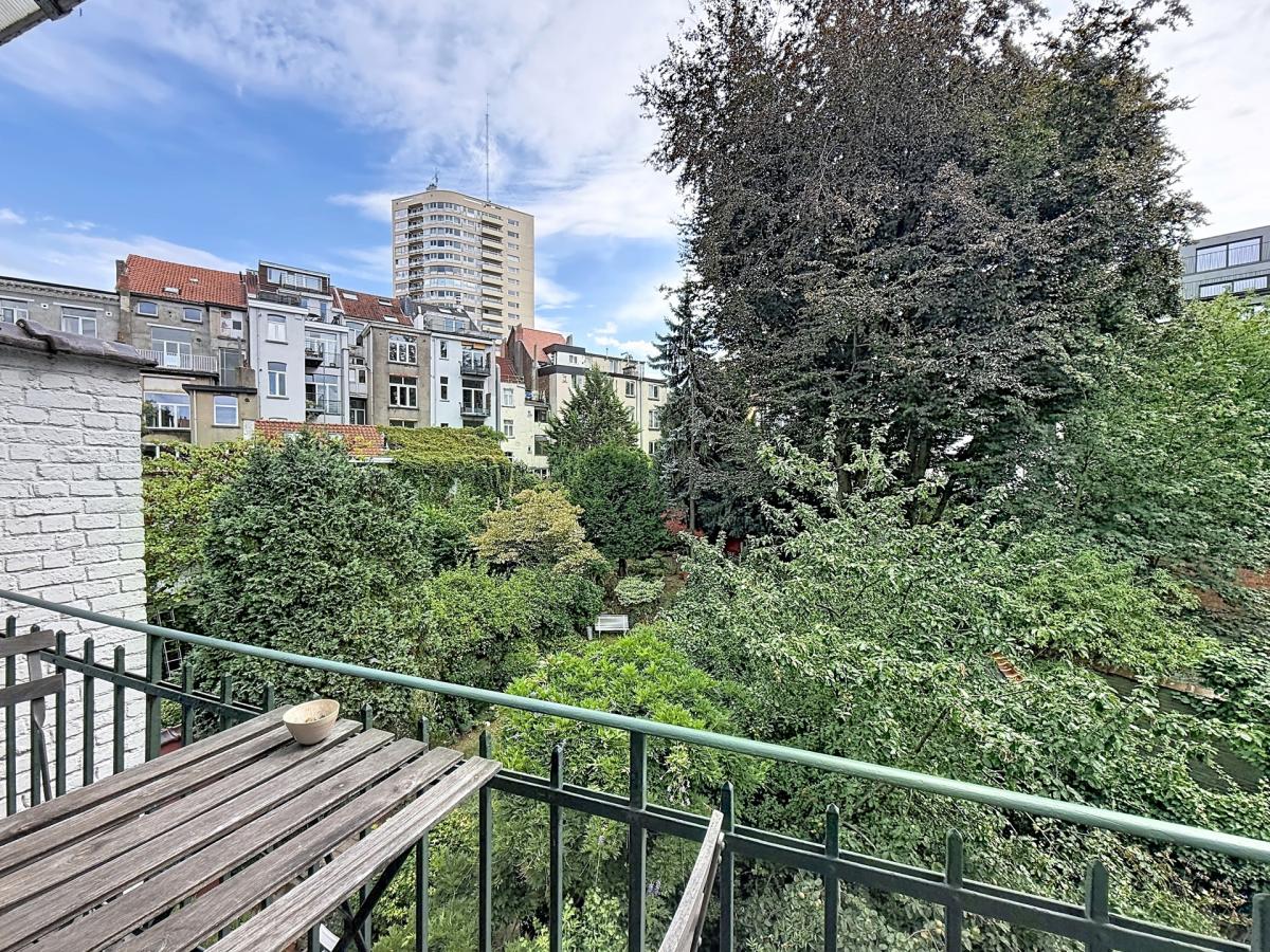 Parc de Forest : Bel appartement 3 chambre + terrasse