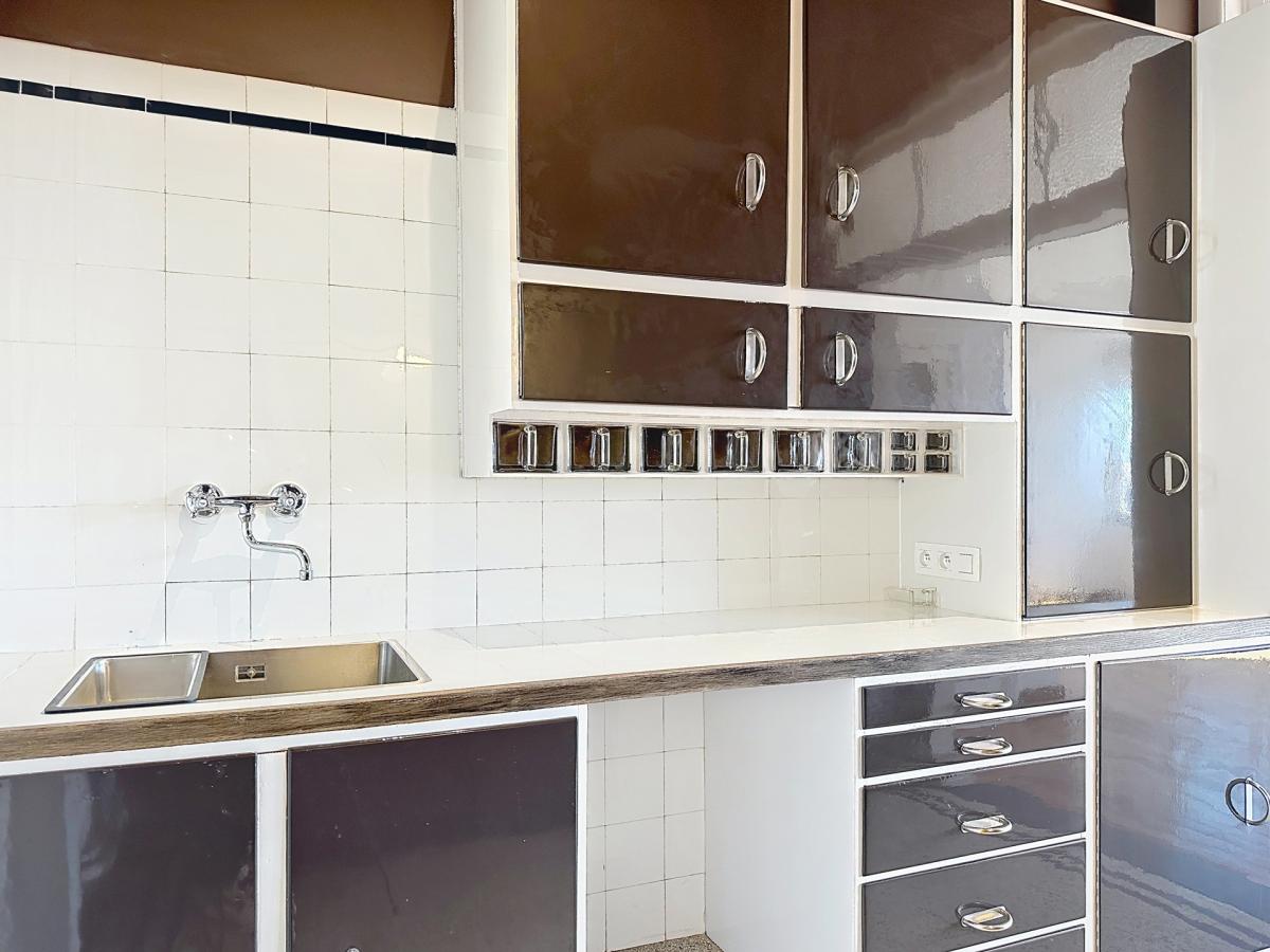 Molière : Charmant appartement de caractère rénové + balcons