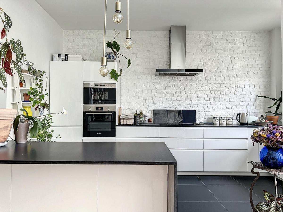 Quartier EU - Magnifique duplex avec jardin & garage